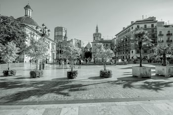 valencia-city-in-spain-2025-03-14-00-42-11-utc